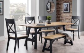 How To Choose The best Oak Dining Table