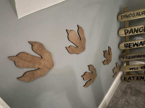 dinosaur bedroom decorating ideas